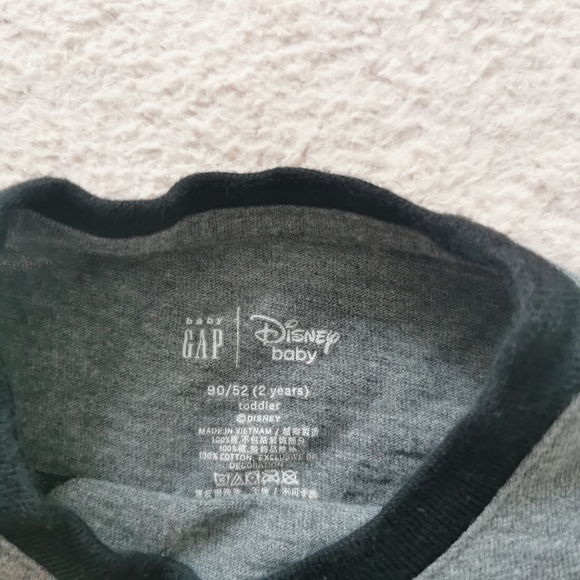 4/25 Gap baby Disney Mickey Mouse Shirt 2t - Picture 7 of 10